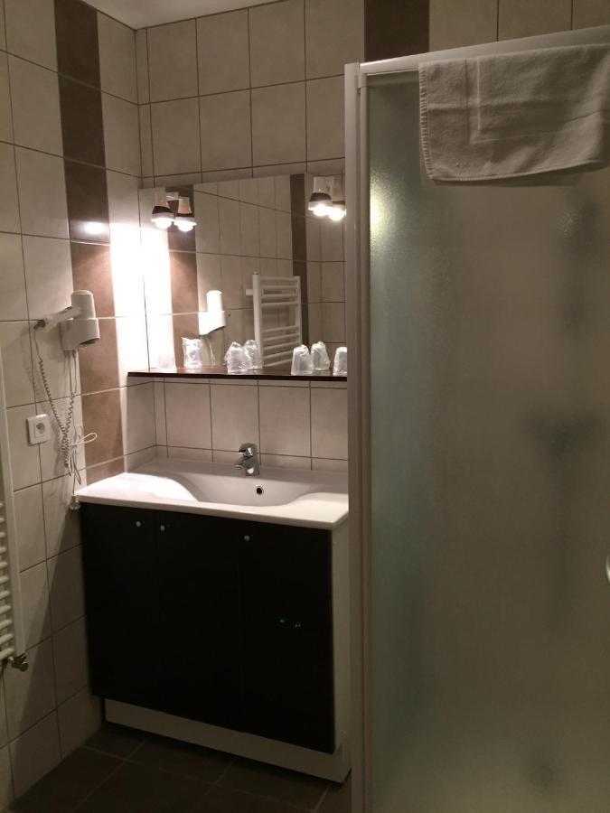Auberge Les Fontilles Coltines エクステリア 写真